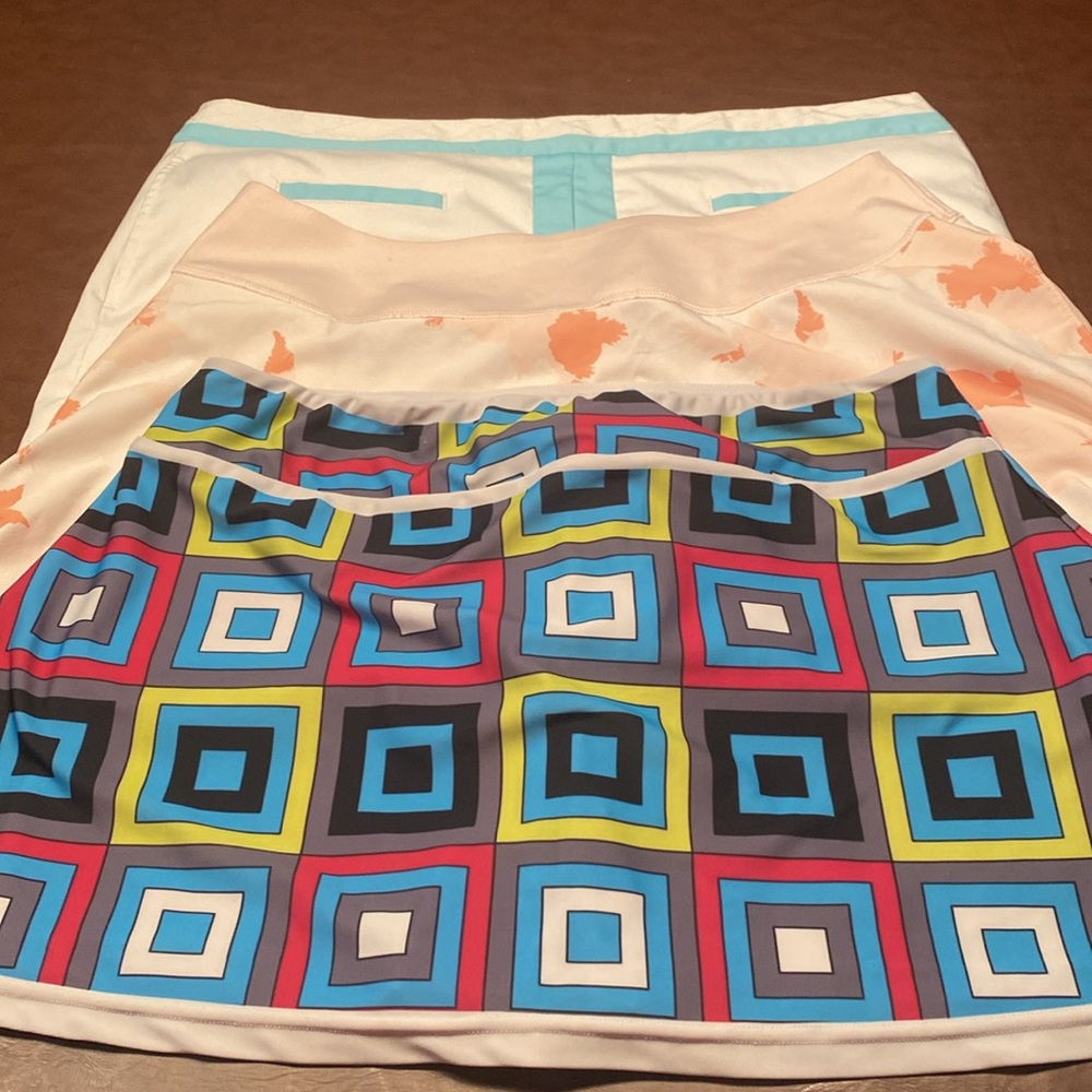 3 hi-end tennis skirts X-Large. Bundle Me!!!!!